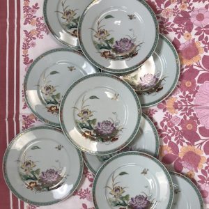 Service 12 grandes assiettes Raynaud